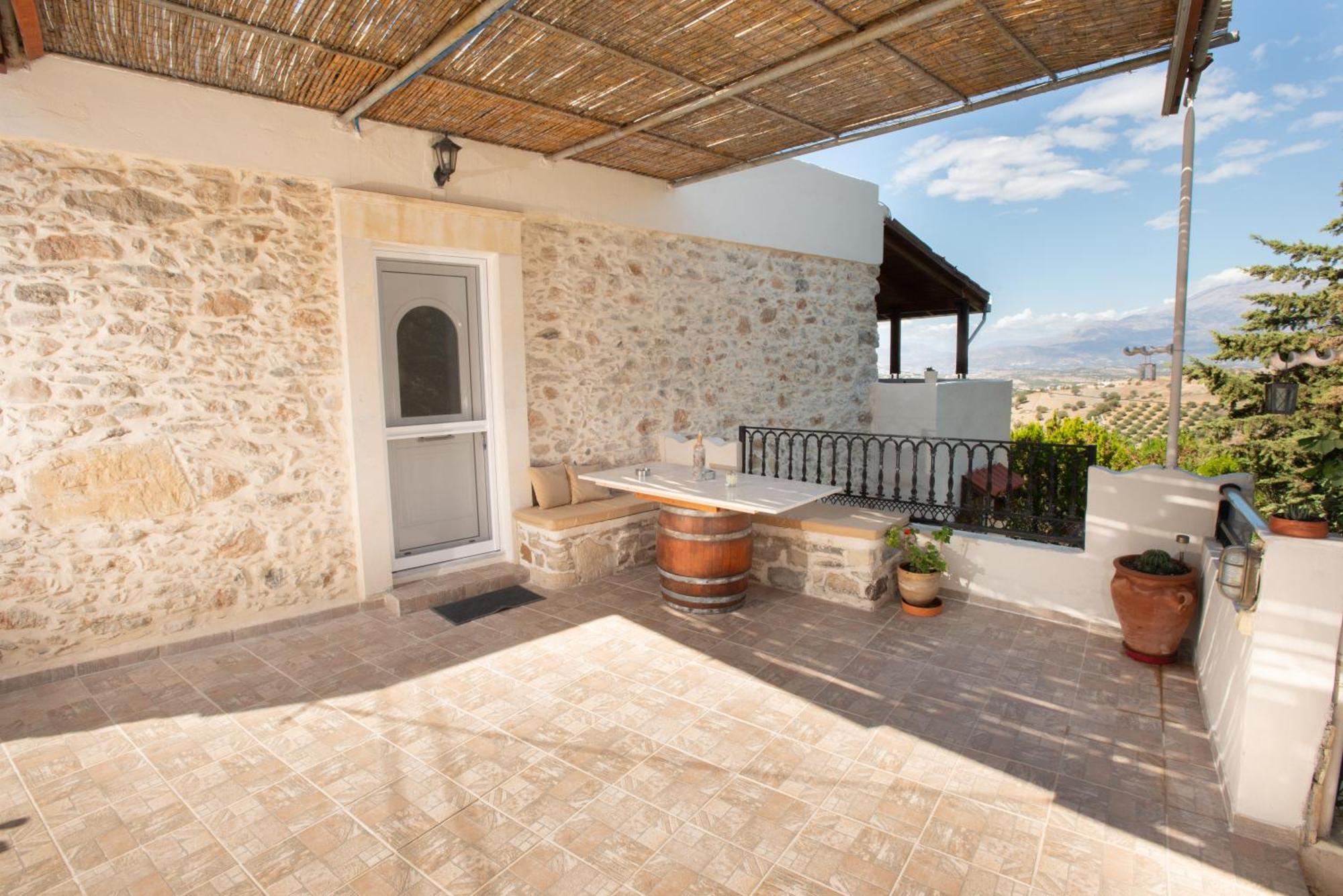 Eirini'S Traditional House Listaros Exterior photo
